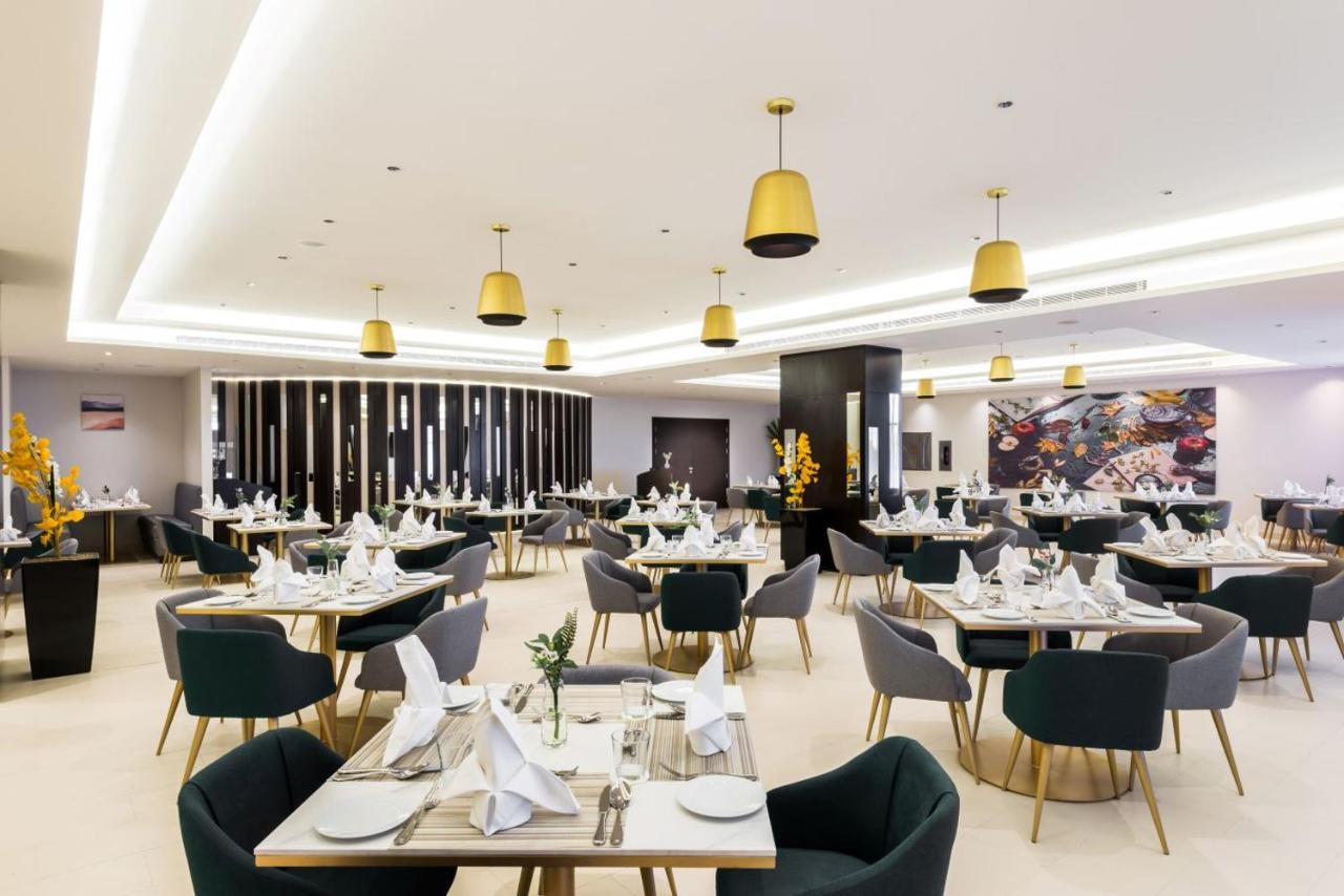 Best Western Plus Al Qurayyat City Center Esterno foto